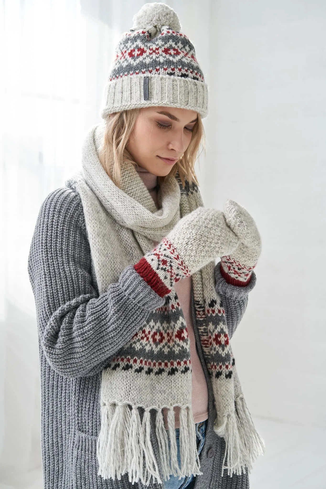 Brushed wool scarf
