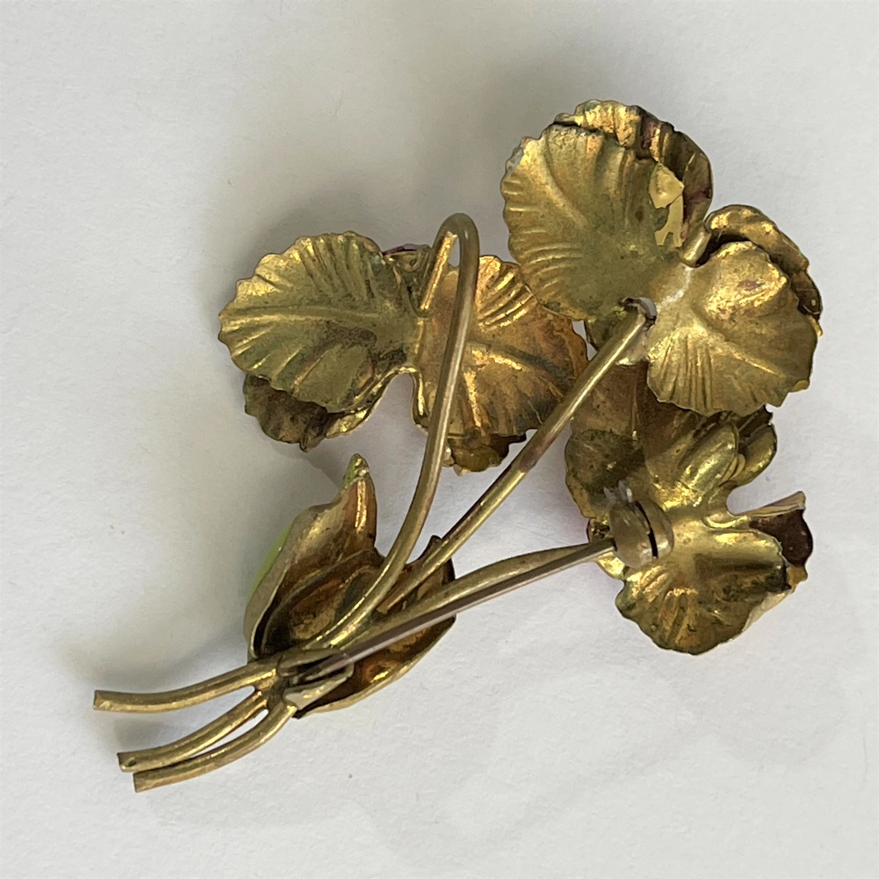 Floral Brooch With Pink Rhinestones