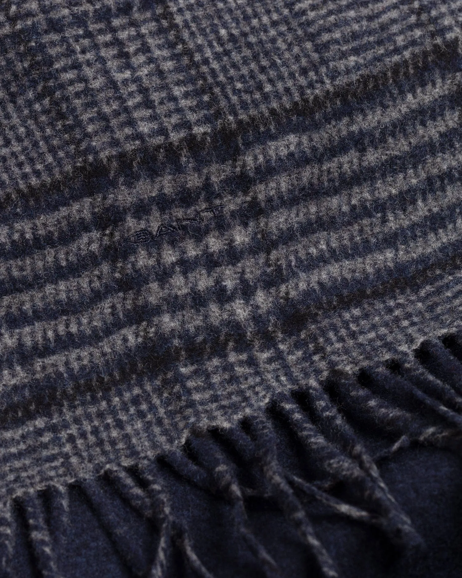 GANT Glen Check Wool Scarf Grey