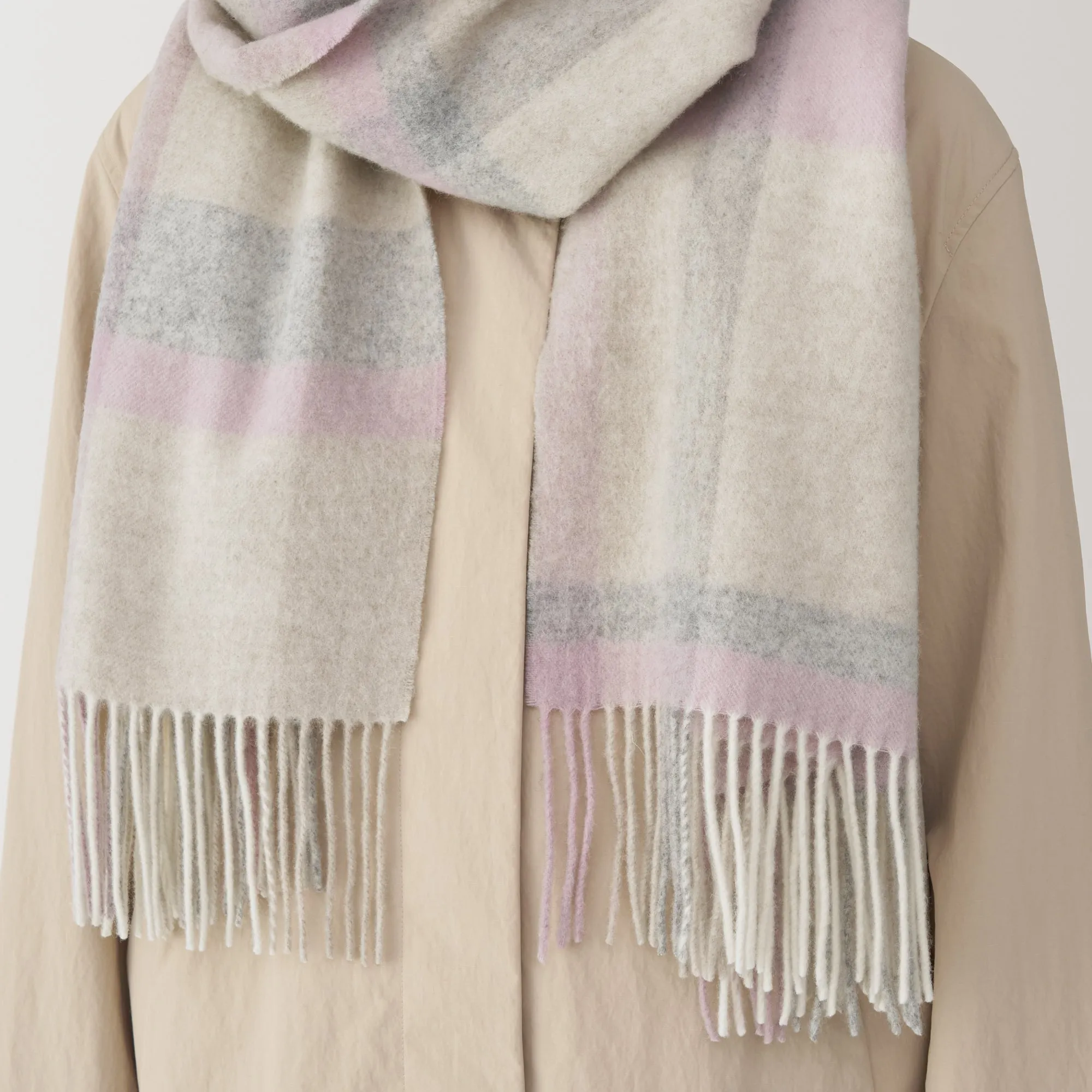 Wool Blanket Patterned Stole